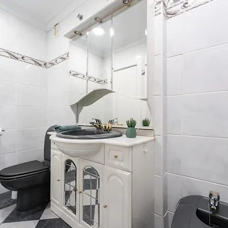 Malagasuite Paganini Apartment Torremolinos